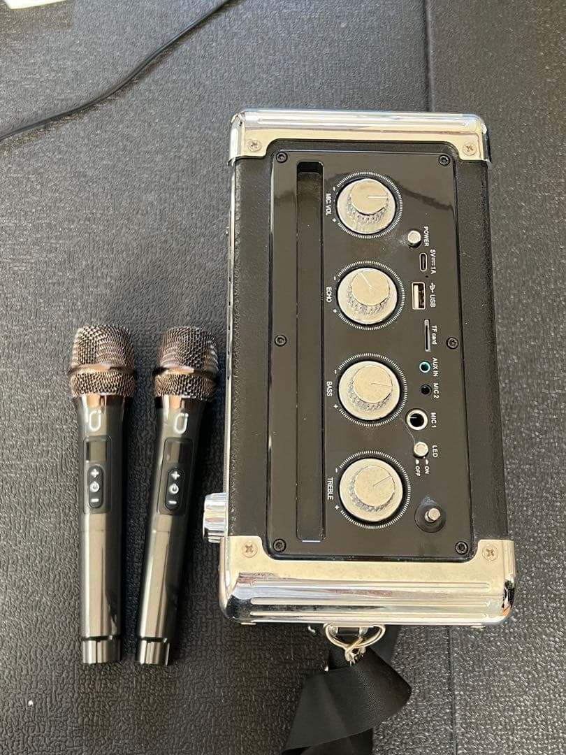 ポータブルワイヤレススピーカー